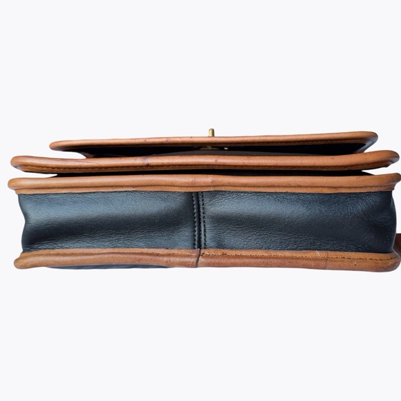 Vintage 1980s Coach Spectator City Bag Black Tan Leather Crossbody Quiet Luxury - Picture 12 of 16